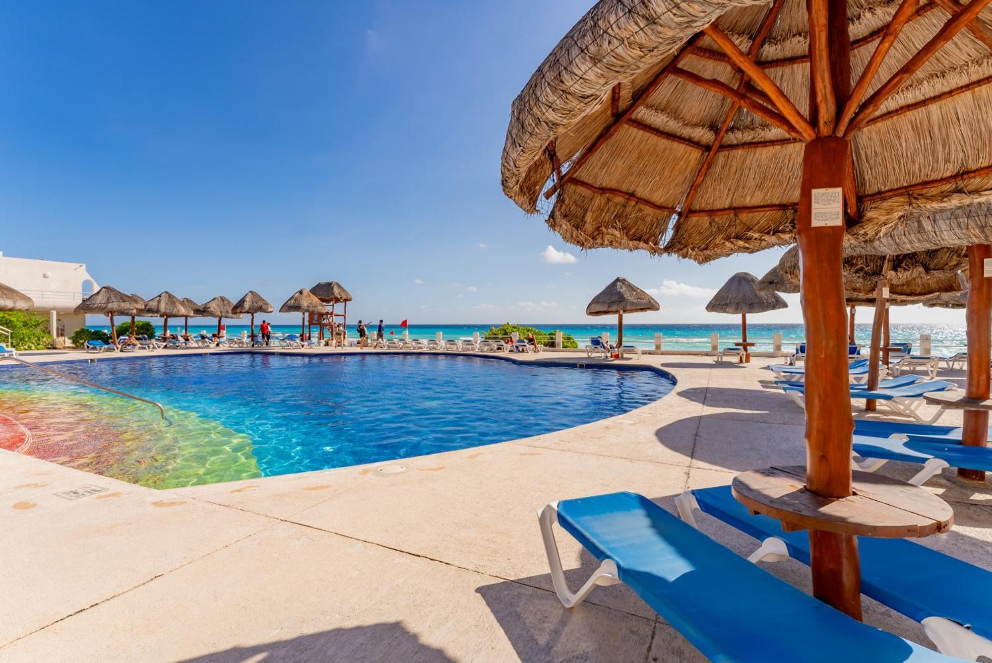 Sparkling Ocean View In Cancún Extérieur photo